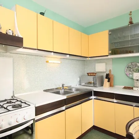 With A Parking Space - 7145 Apartment Rovinj